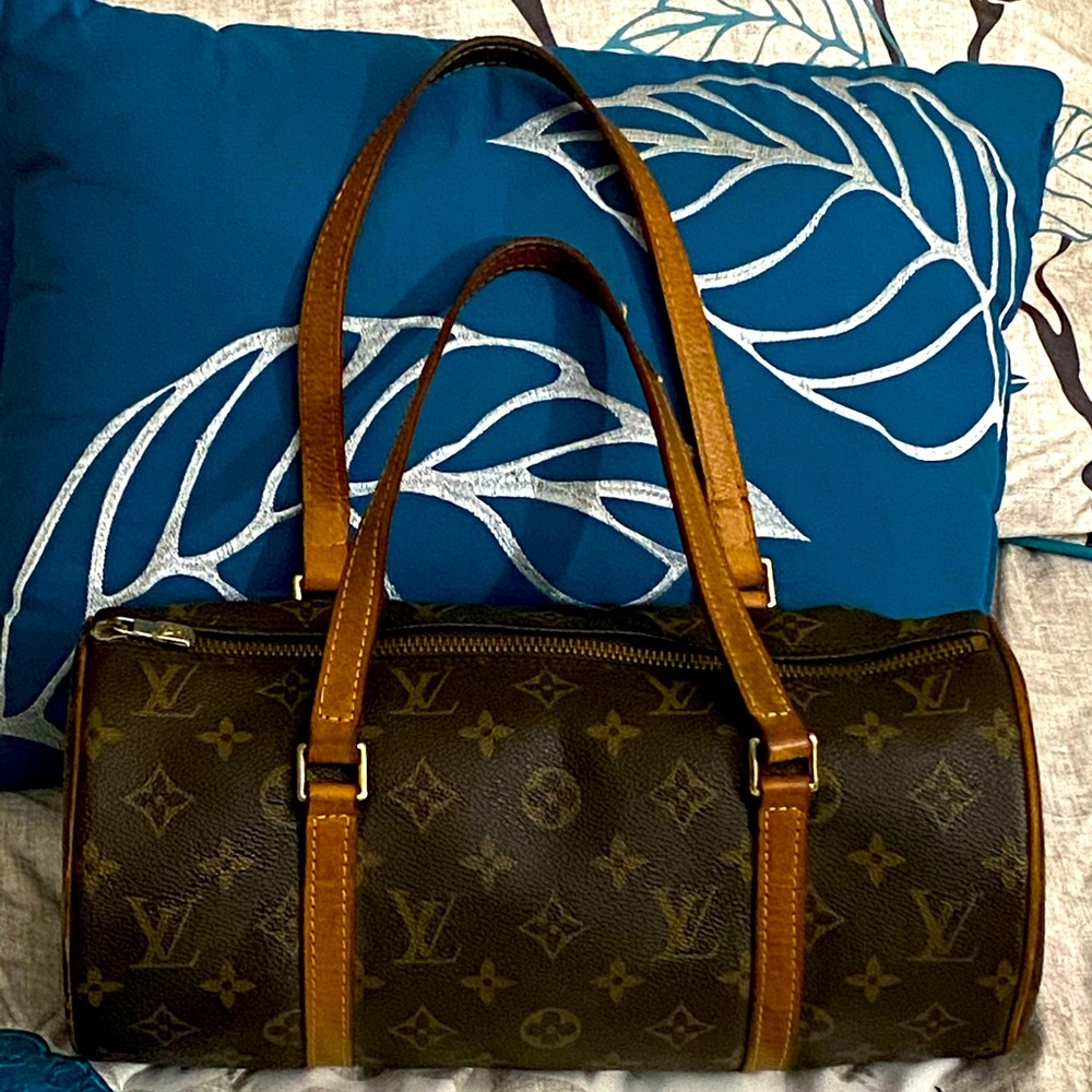 Louis Vuitton Papillon 30 Monogram Canvas Satchel